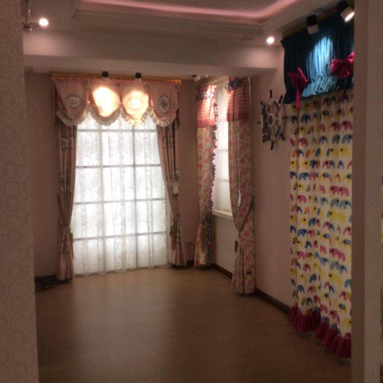 店里面